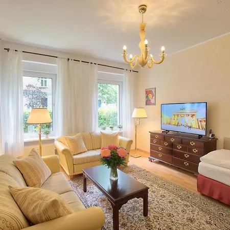 Holiday Berlin Apartments 柏林