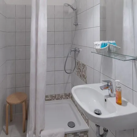 Holiday Berlin Apartments * برلين