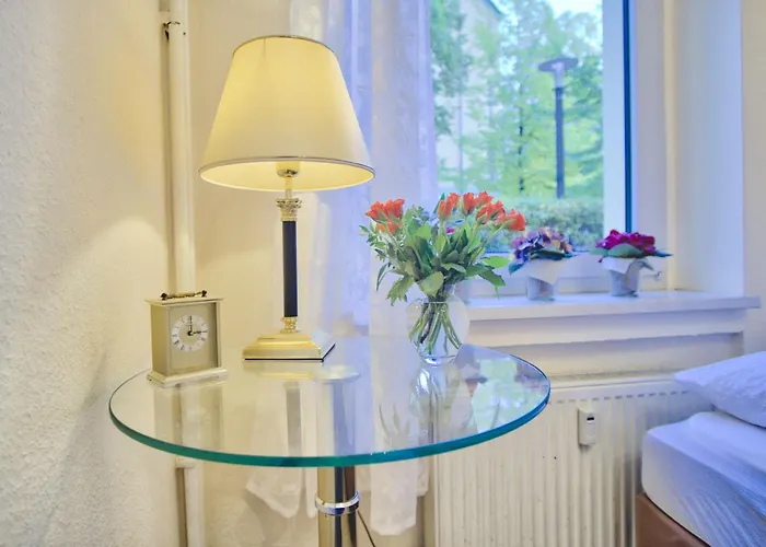 Holiday Berlin Apartments * ברלין