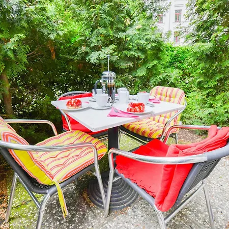 Holiday Berlin Apartments Apartment