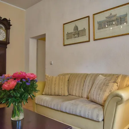 Holiday Berlin Apartments Берлин