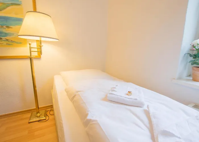 Holiday Berlin Apartments *